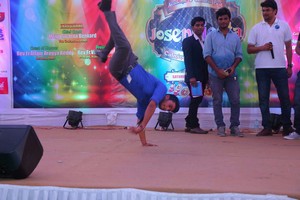 Meeku Meere Maku Meme Team Hangama at St Joseph College